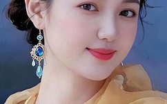 男生和女生一起差差30分打扑克视频